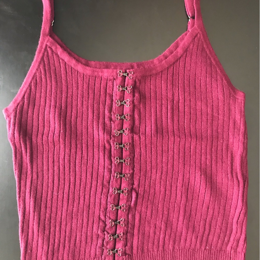 Crop Top Bundle - Picture 4 of 7